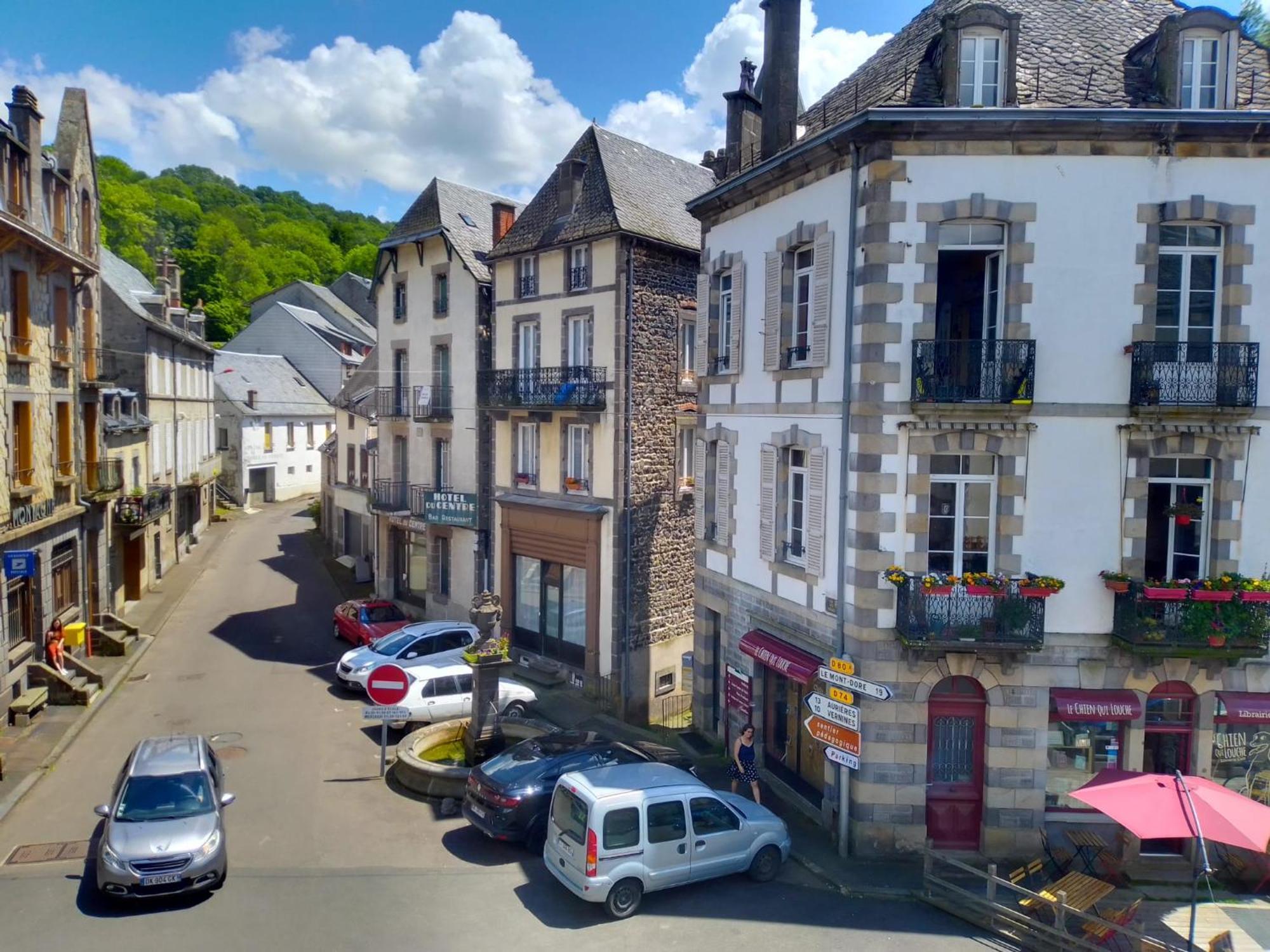 Les Arvernes Rochefort-Montagne Buitenkant foto